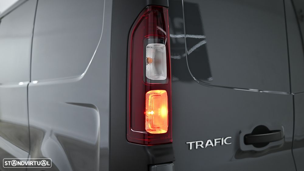 Renault Trafic - 12