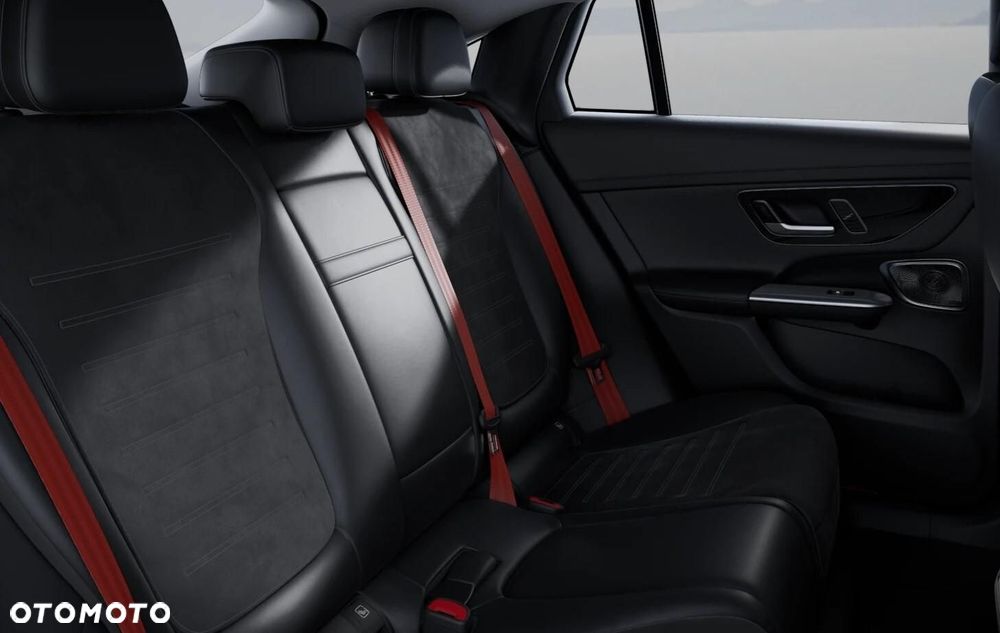 Mercedes-Benz GLC - 7