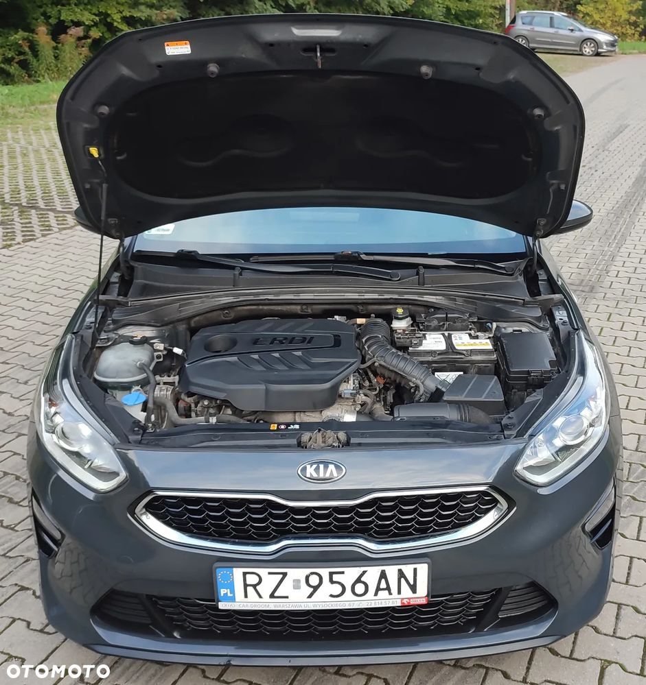 Kia Ceed 1.6 CRDi SCR M - 25