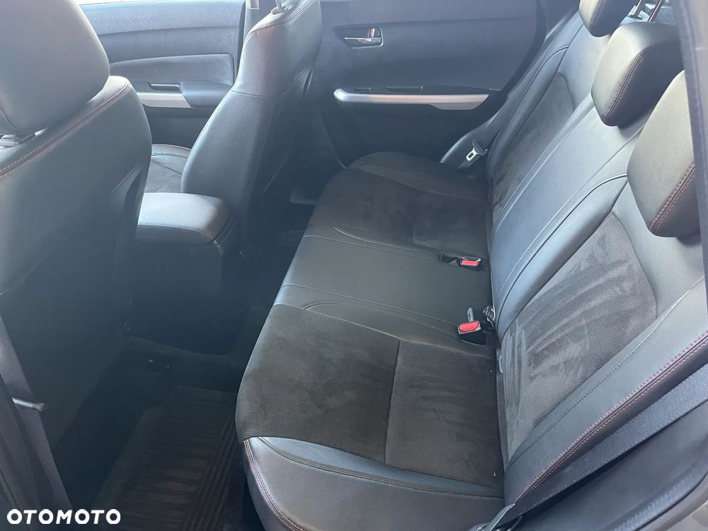 Suzuki Vitara - 19