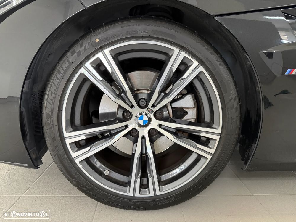 BMW Z4 30 i Pack M - 21