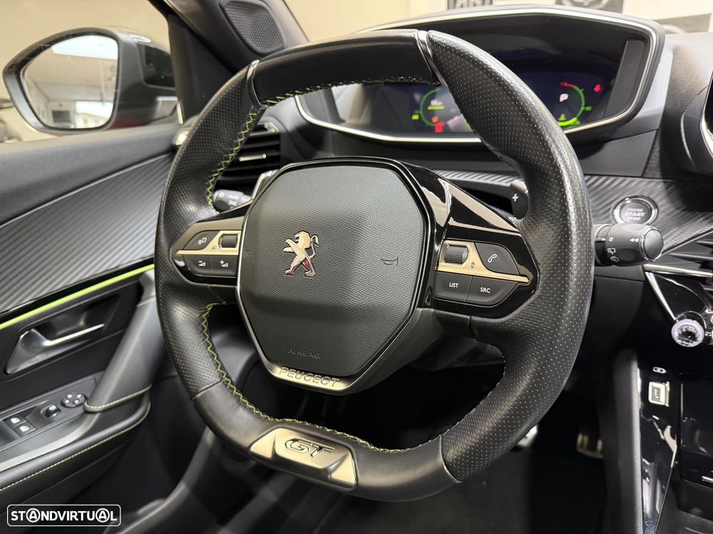 Peugeot 2008 1.2 PureTech GT Line EAT8 - 8