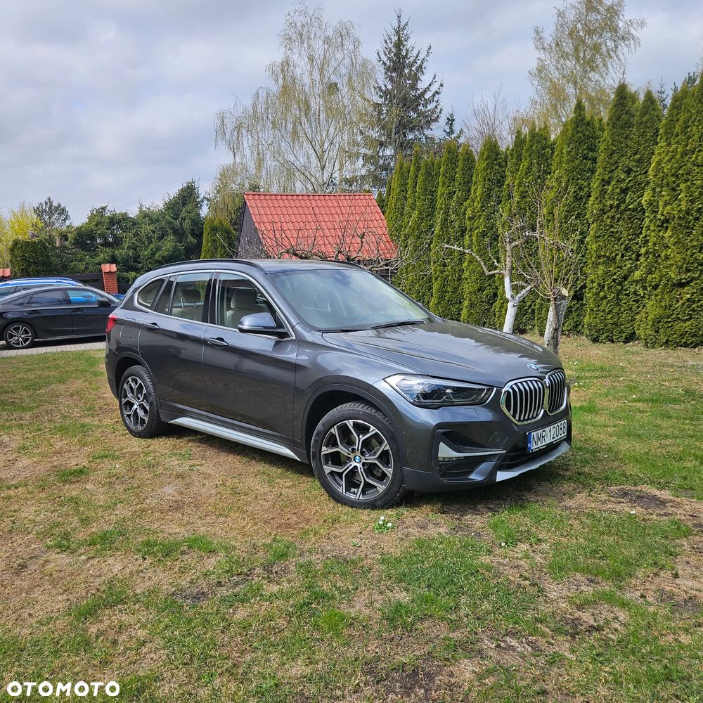 BMW X1 xDrive18d xLine - 3
