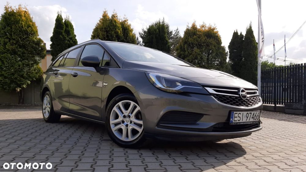 Opel Astra 1.6 CDTI Sport - 2