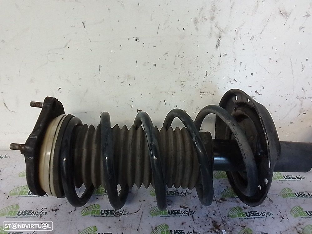 Suspensão Frente Dto Fiat Fiorino Caixa/Combi (225_) - 3