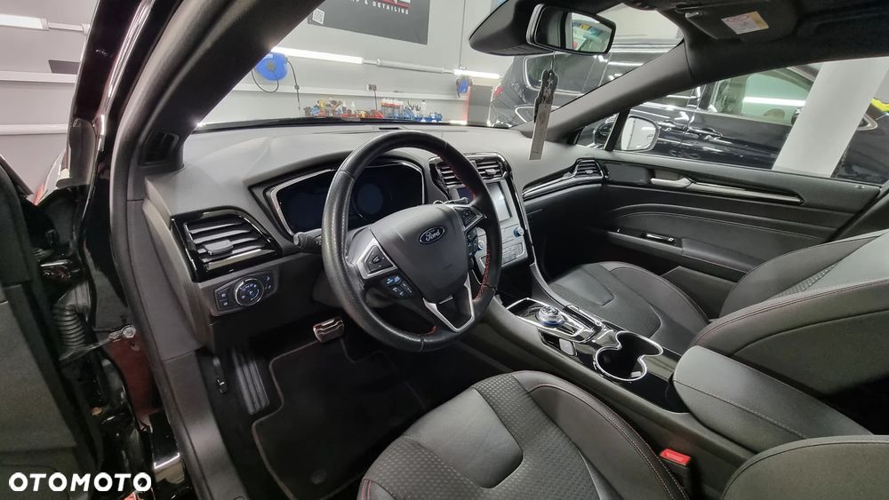 Ford Mondeo 2.0 EcoBlue ST-Line Plus - 21