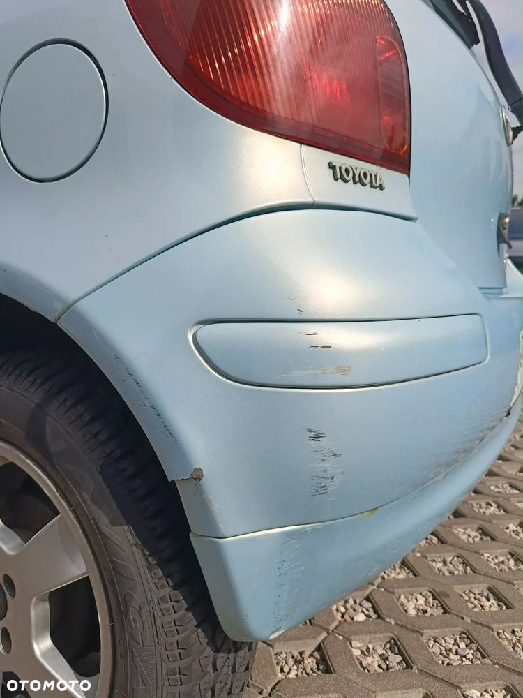 Toyota Yaris - 6