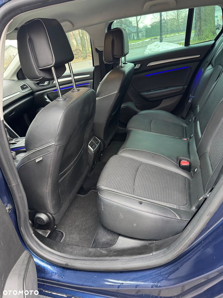 Renault Megane ENERGY TCe 140 EDC BOSE EDITION - 10