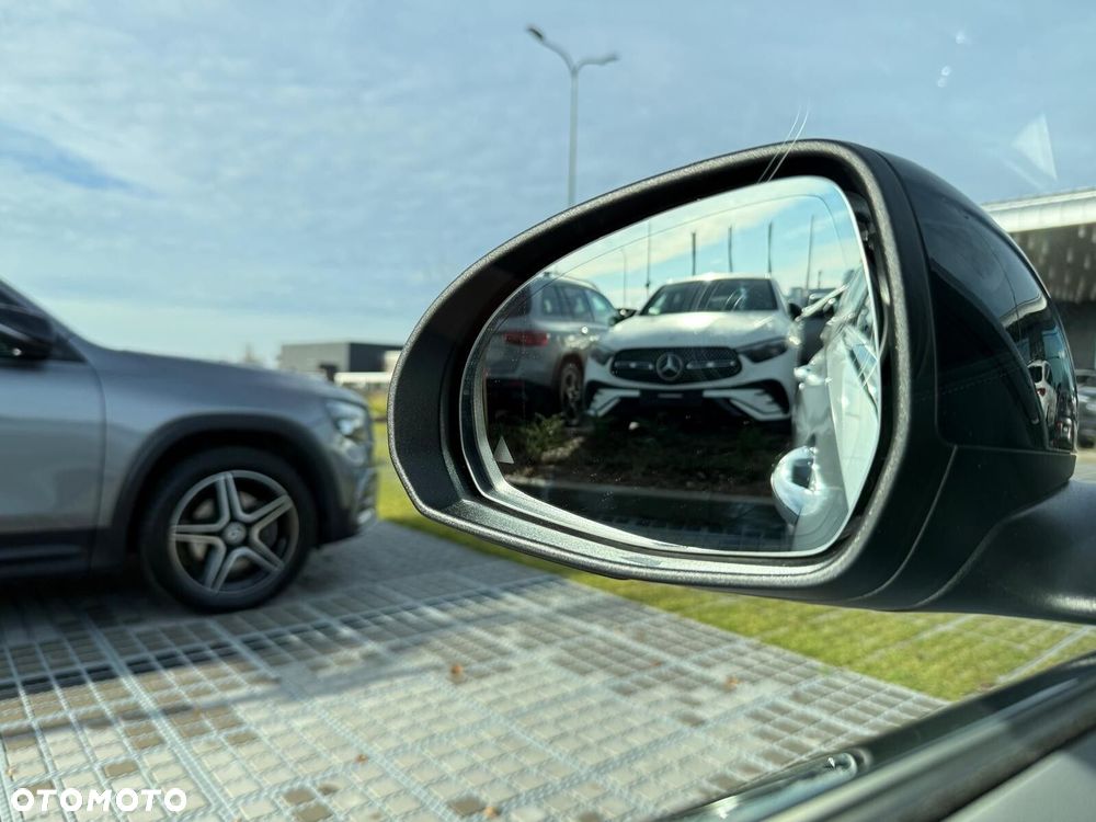 Mercedes-Benz Klasa C - 25