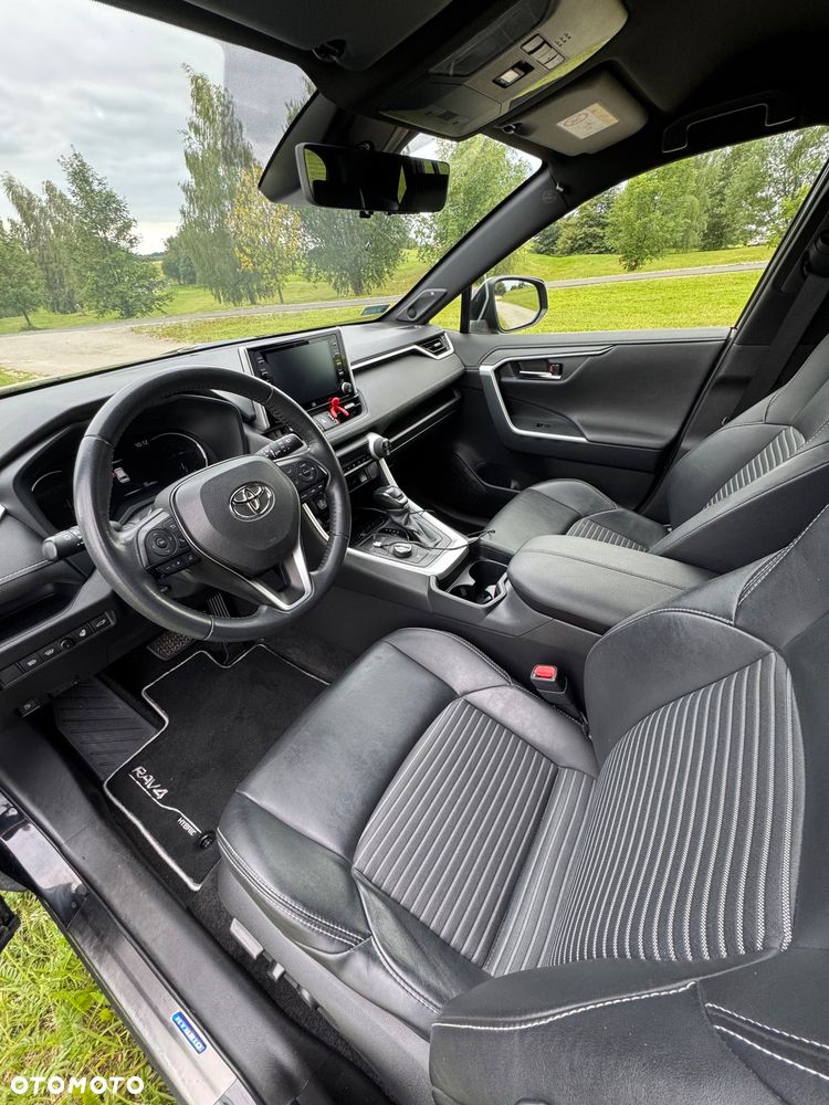 Toyota RAV4 2.5 Hybrid Black Edition by JBL 4x2 - 5