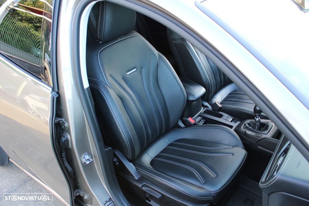 Ford Focus 1.0 EcoBoost S&S VIGNALE - 43