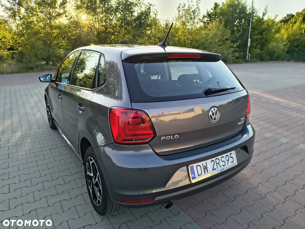 Volkswagen Polo 1.2 TSI Blue Motion Technology Allstar - 6