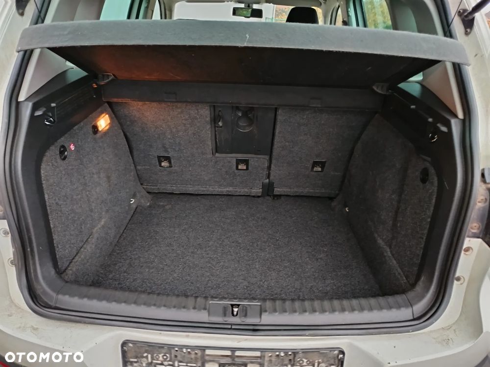 Volkswagen Tiguan - 4