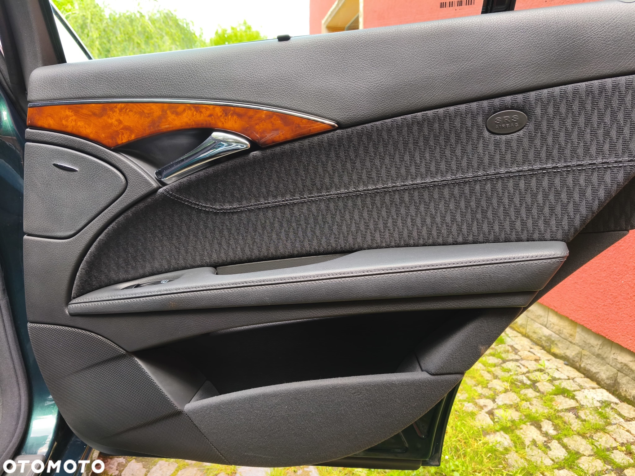 Mercedes-Benz Klasa E 320 Elegance - 25