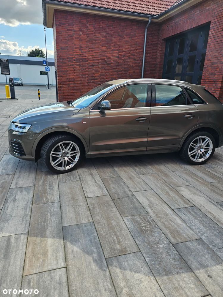 Audi Q3 2.0 TDI Quattro Design S tronic - 7