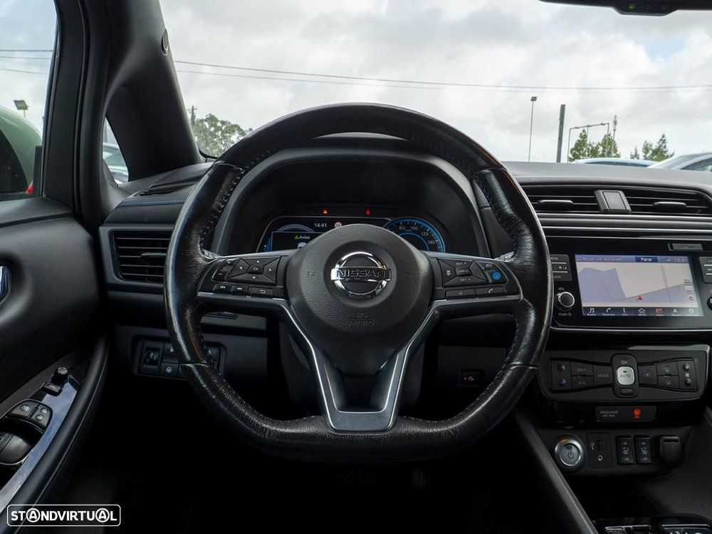 Nissan Leaf 40 kWh N-Connecta - 27
