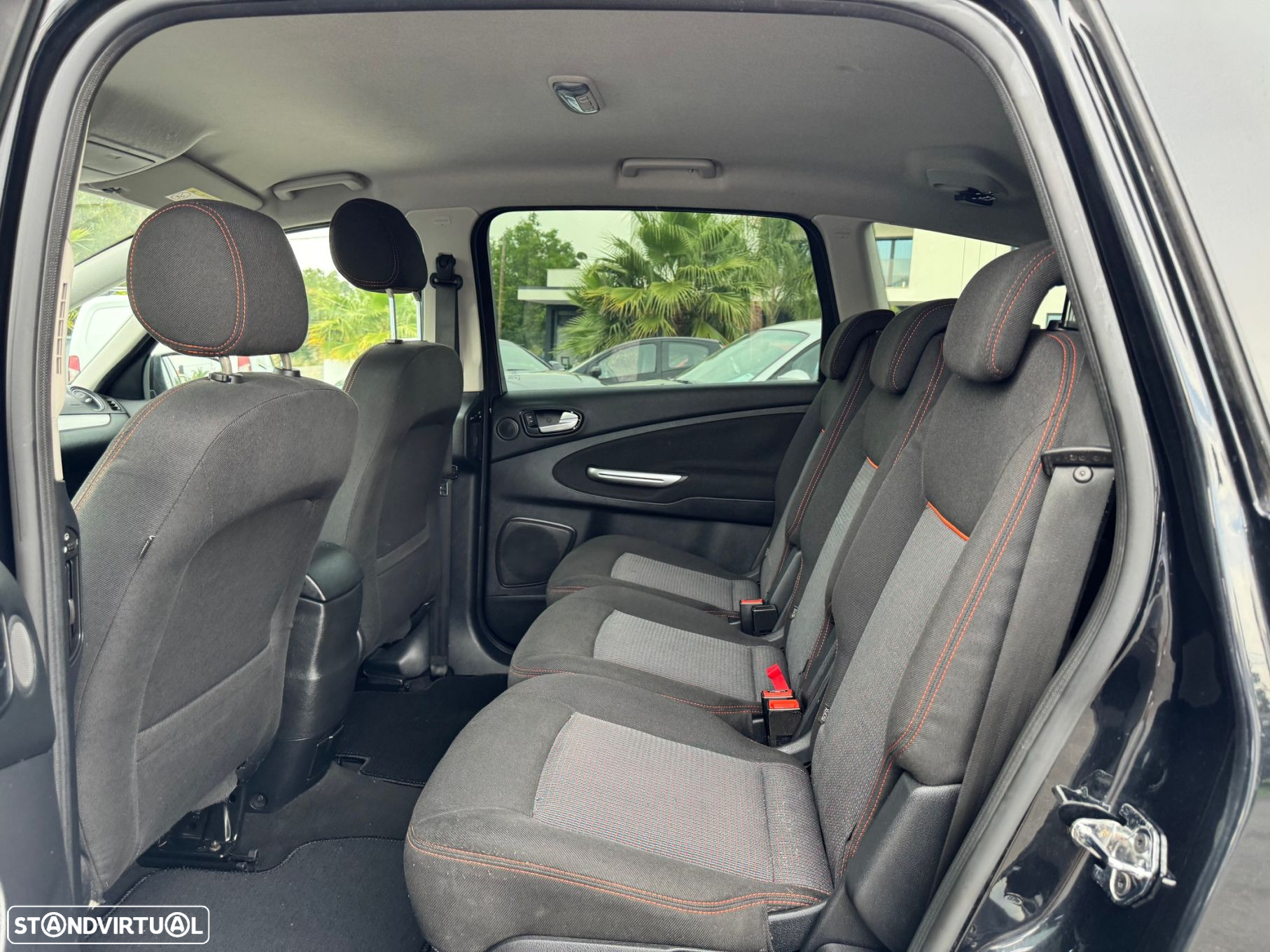 Ford S-Max 1.6 TDCi Titanium 7L - 21