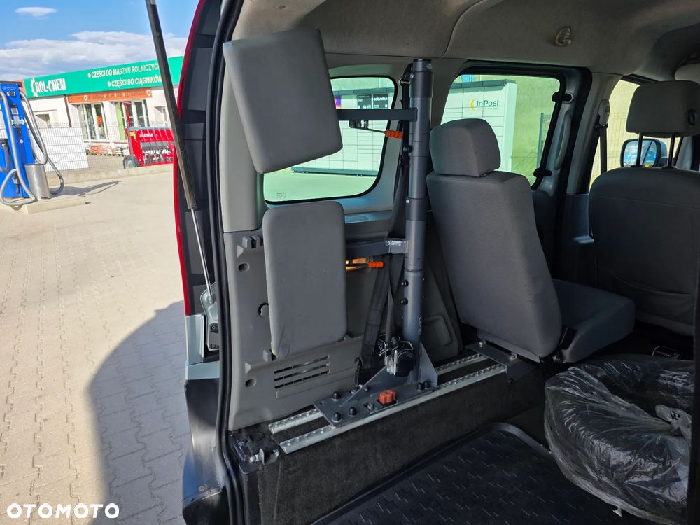 Renault Kangoo 1.6 16V Helios - 21