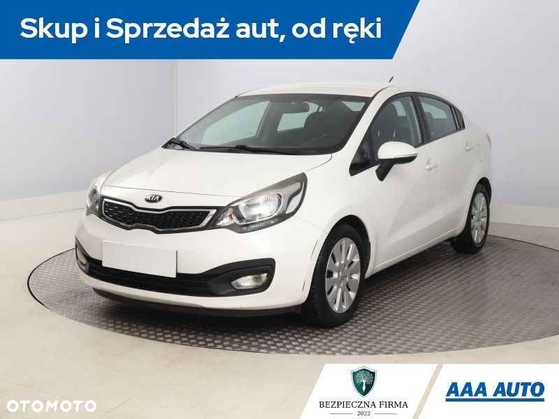 Kia Rio - 3