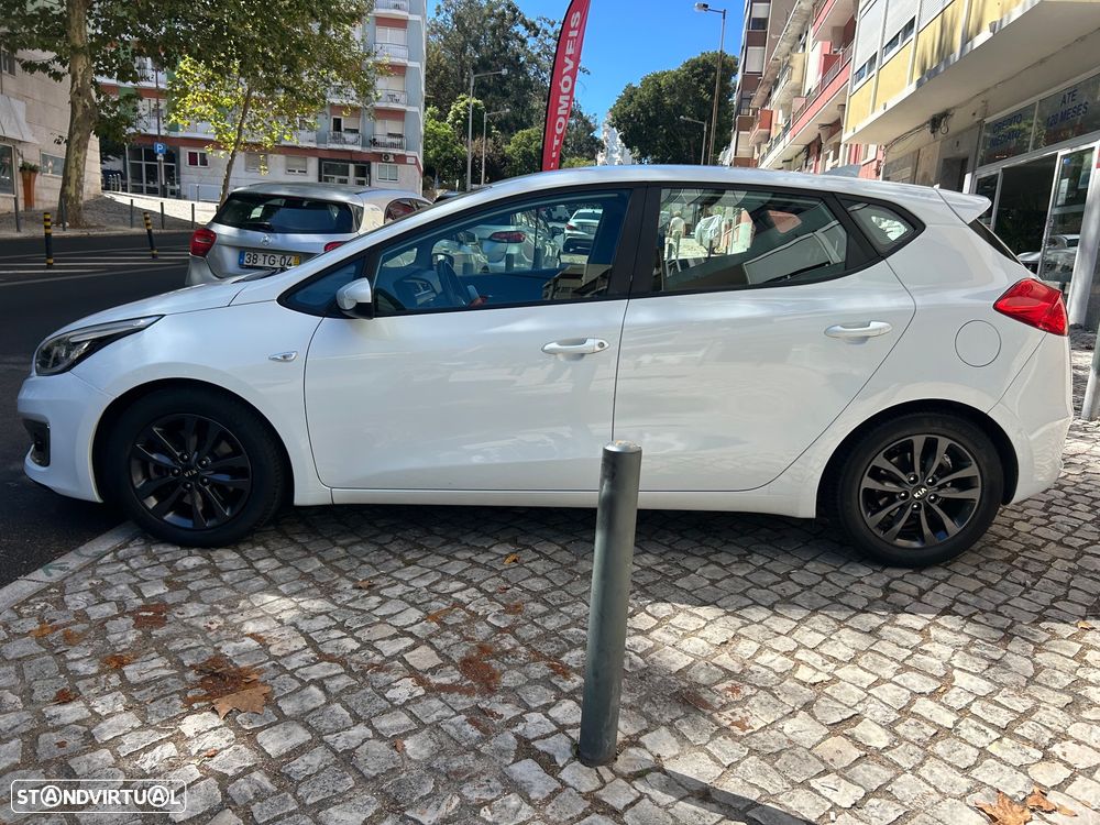 Kia Ceed - 7