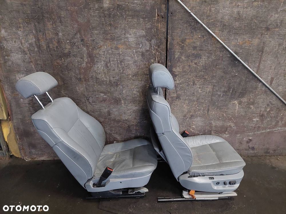 KOMPLET FOTELI L/P PRZÓD + KANAPA + BOCZKI BMW E39 LIFT KOMFORTSITZE ŁAMANE - 9