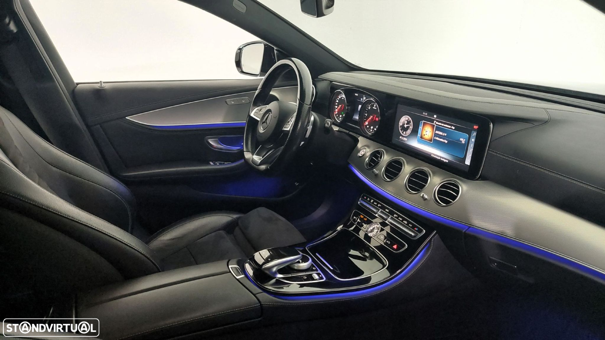 Mercedes-Benz E 220 d AMG Line - 14