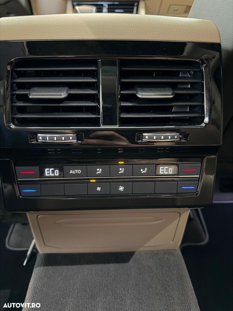 Volkswagen Touareg V6 TSI eHybrid PHEV Elegance - 16