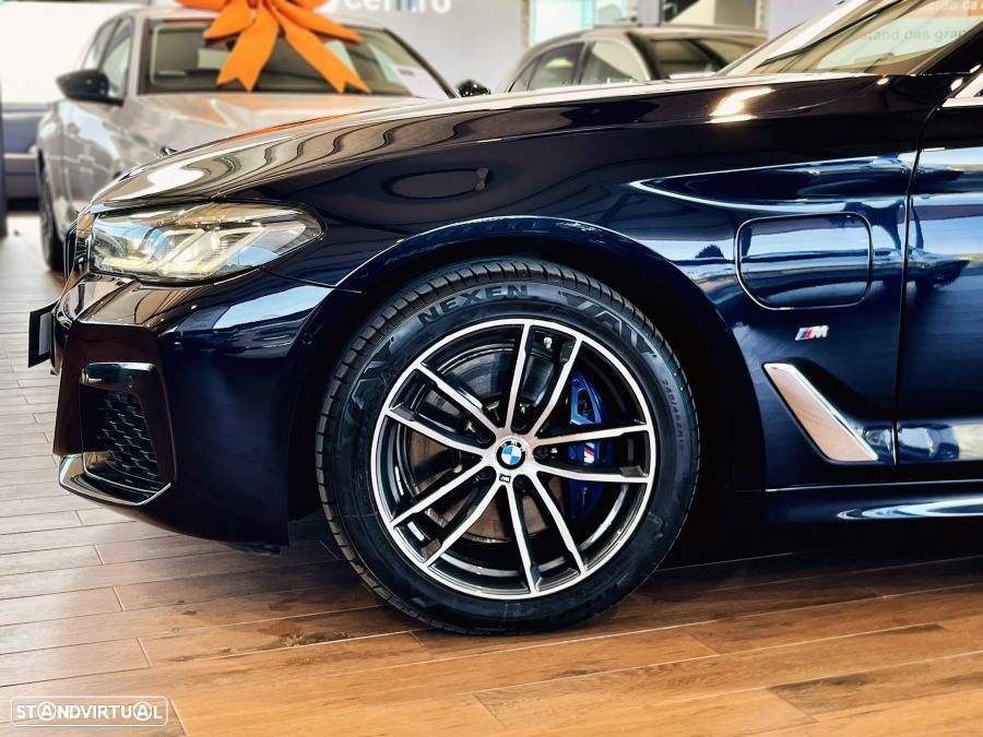 BMW 530 e Pack Desportivo M - 6