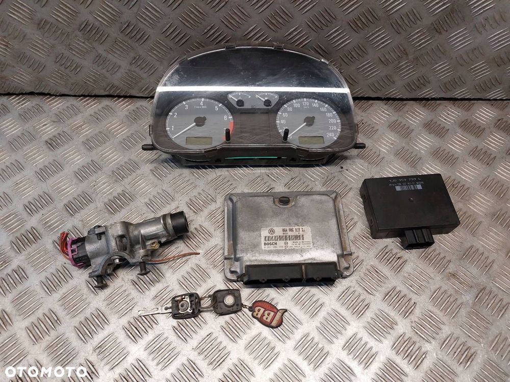 ZESTAW STARTOWY SKODA OCTAVIA I 06A906018DJ - 1