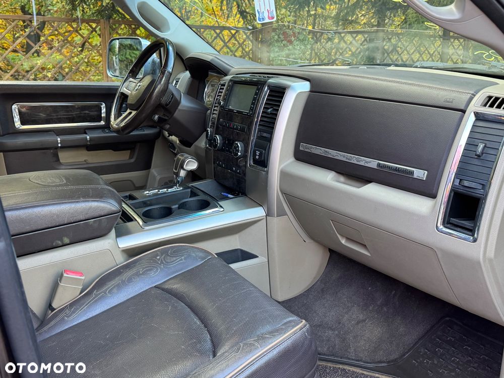 Dodge RAM 1500 5.7 4x4 - 21