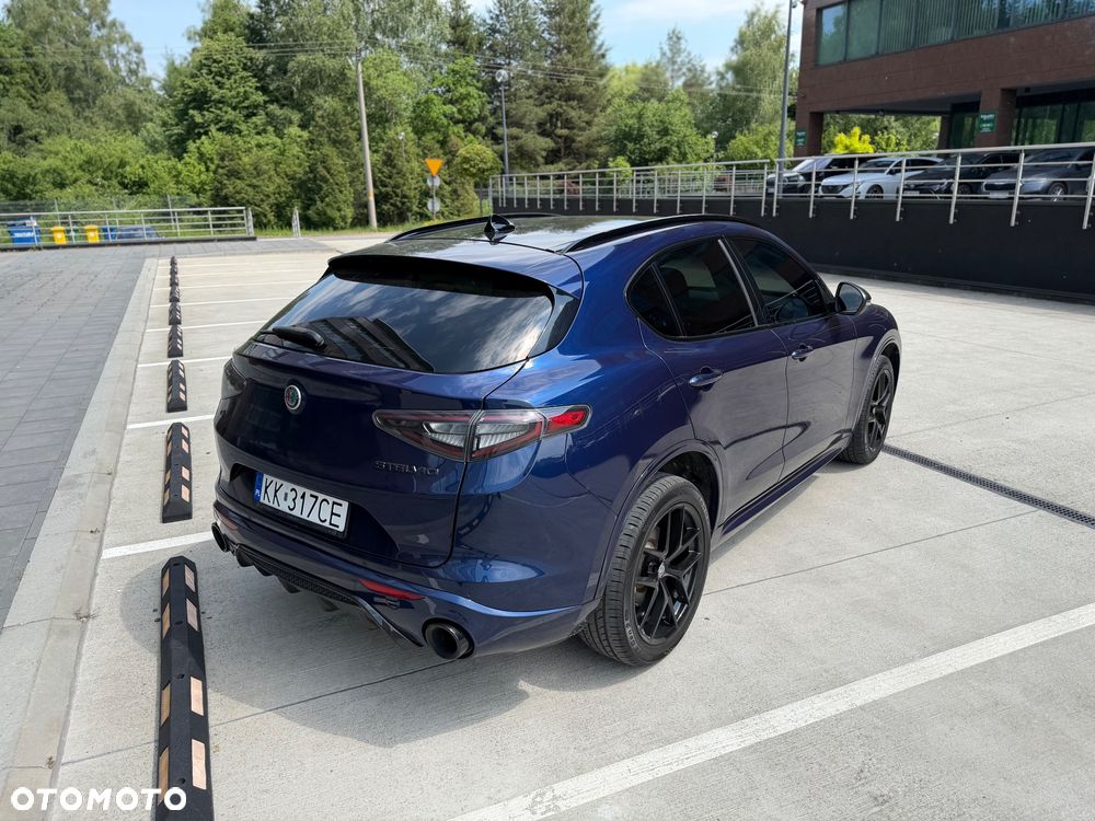Alfa Romeo Stelvio 2.0 Turbo TI Q4 - 4