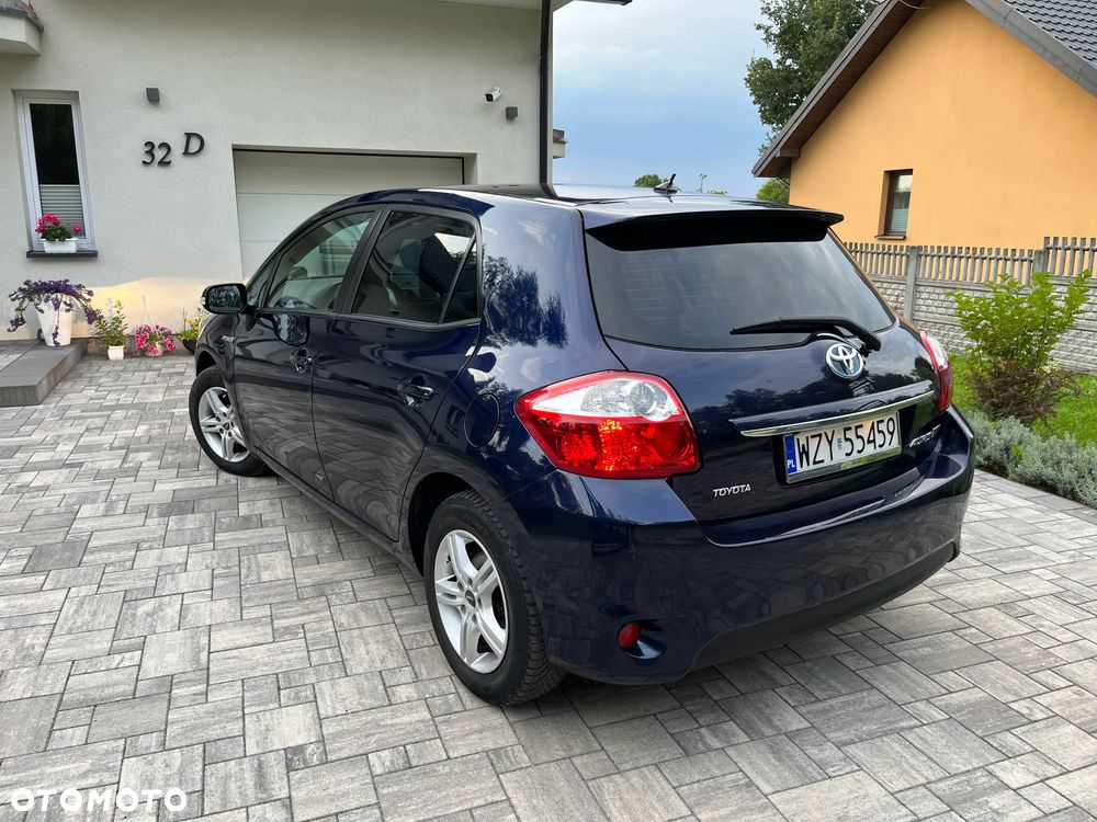 Toyota Auris - 5