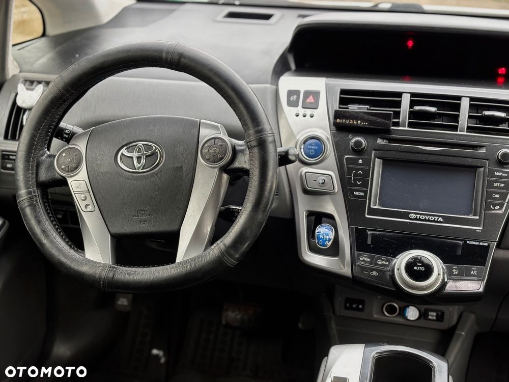 Toyota Prius+ - 12