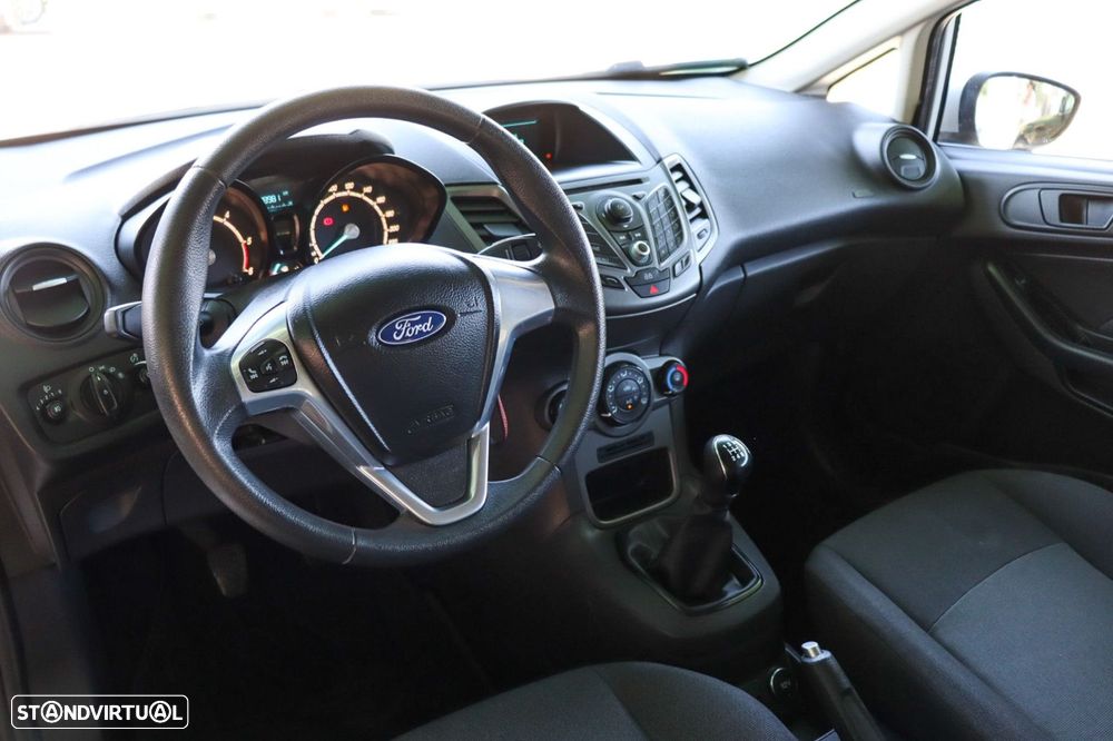 Ford Fiesta 1.5 TDCI VAN (IVA Dedutivel) - 12