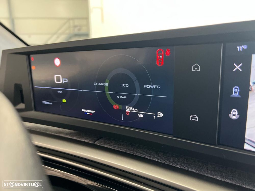 Peugeot 3008 1.2 Hybrid Allure Pack e-DCS6 - 31