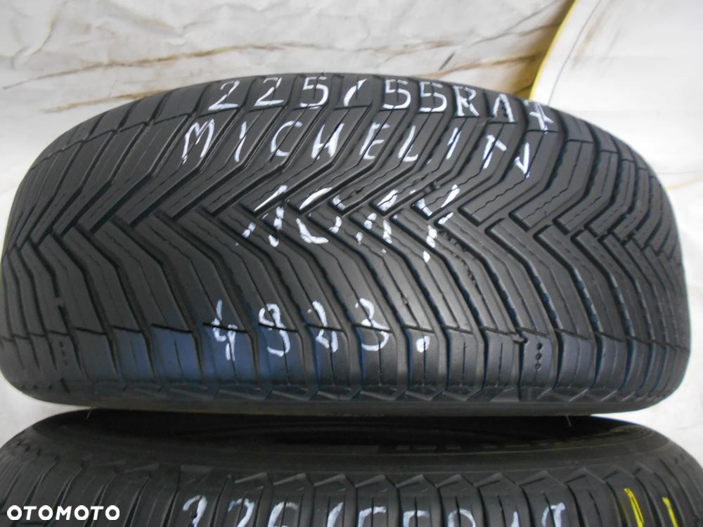 OPONY 225/55R17 MICHELIN CROSSCLIMATE 2 DOT 2824 / 4923 7MM - 4