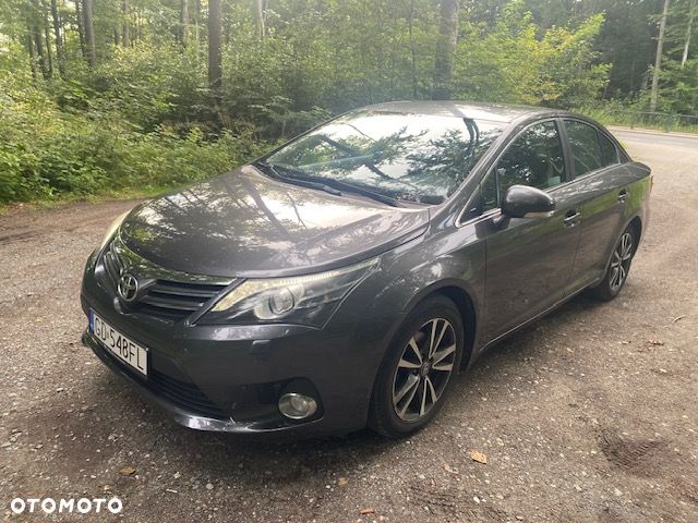 Toyota Avensis 1.8 Premium - 1