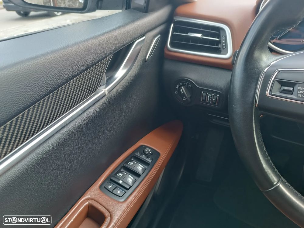 Maserati Ghibli 3.0 V6 GranLusso - 19