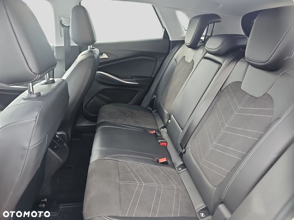 Opel Grandland X - 19