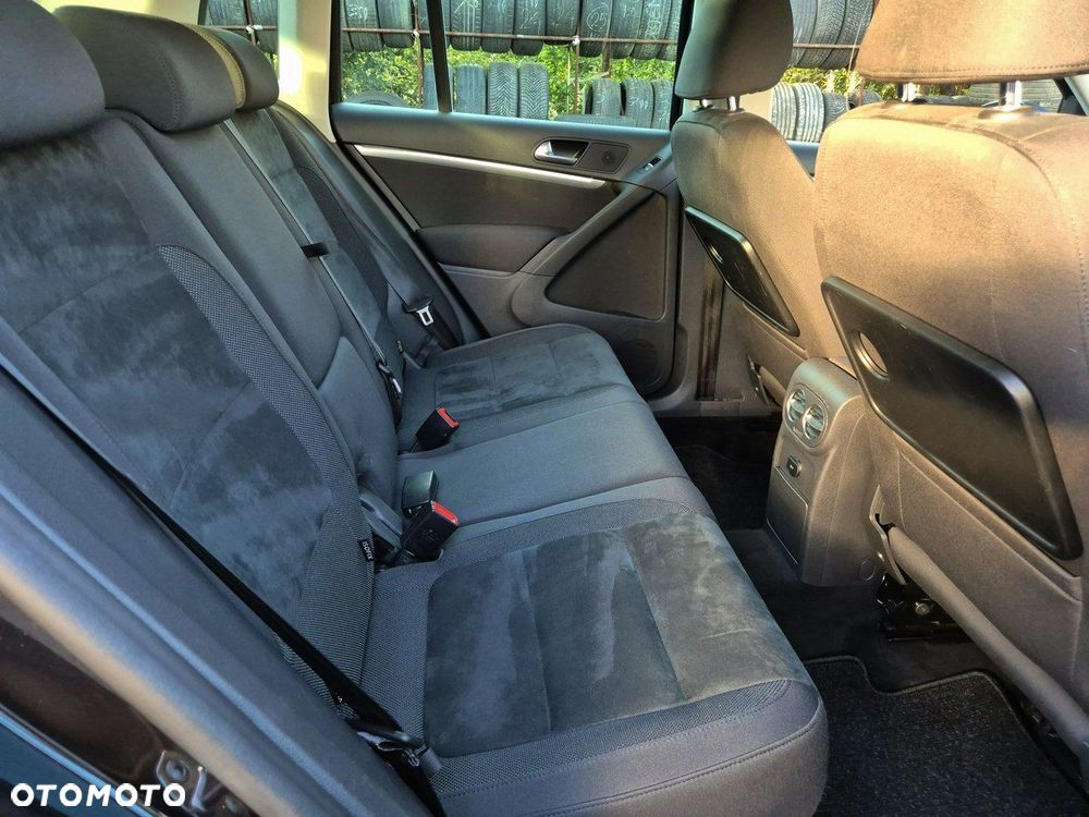 Volkswagen Tiguan 1.4 TSI 4Motion Lounge Sport & Style - 23