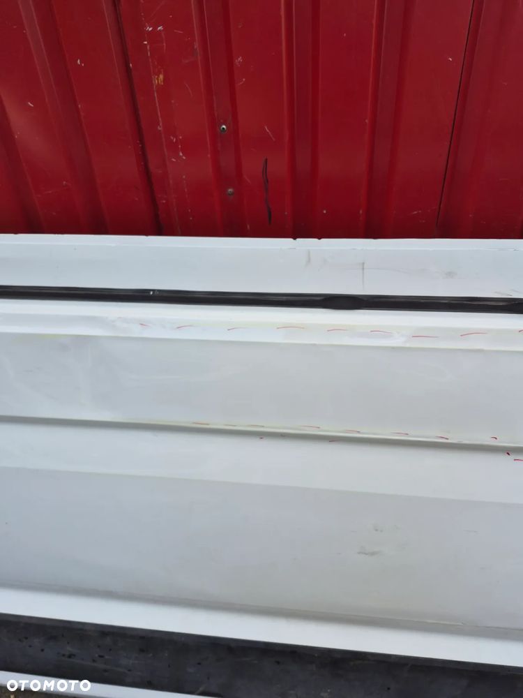 Volkswagen Crafter drzwi przesuwne 7C3843208 - 8