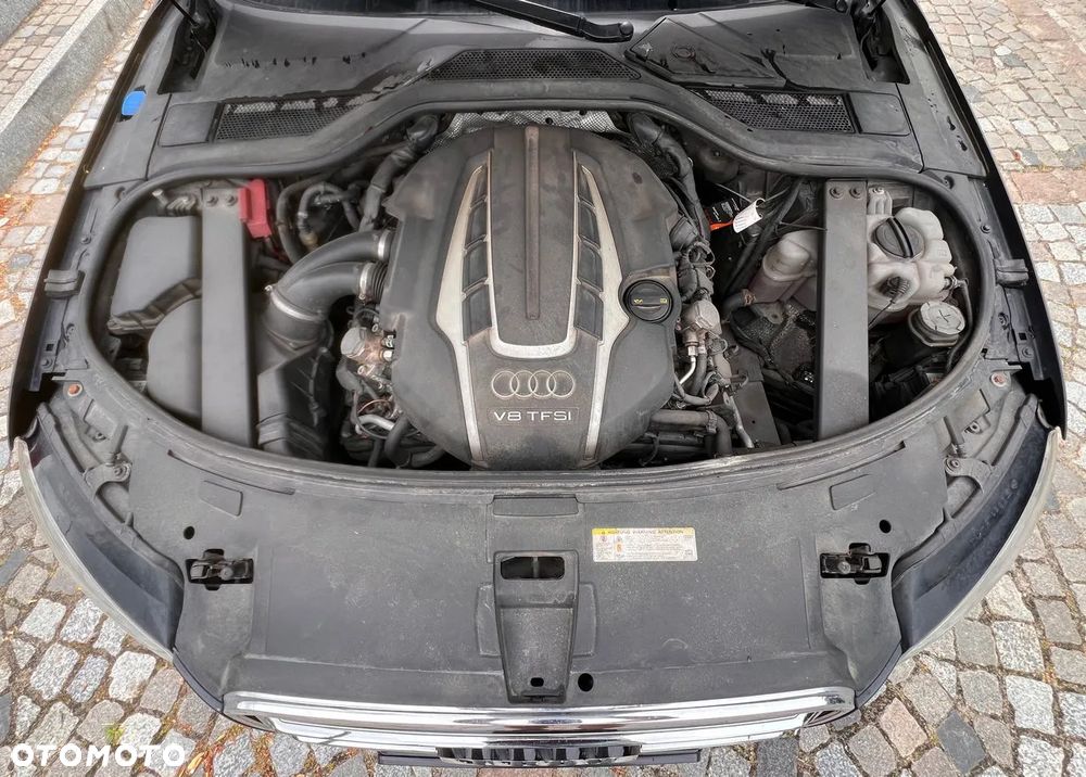 Audi A8 4.0 TFSI L Quattro - 10