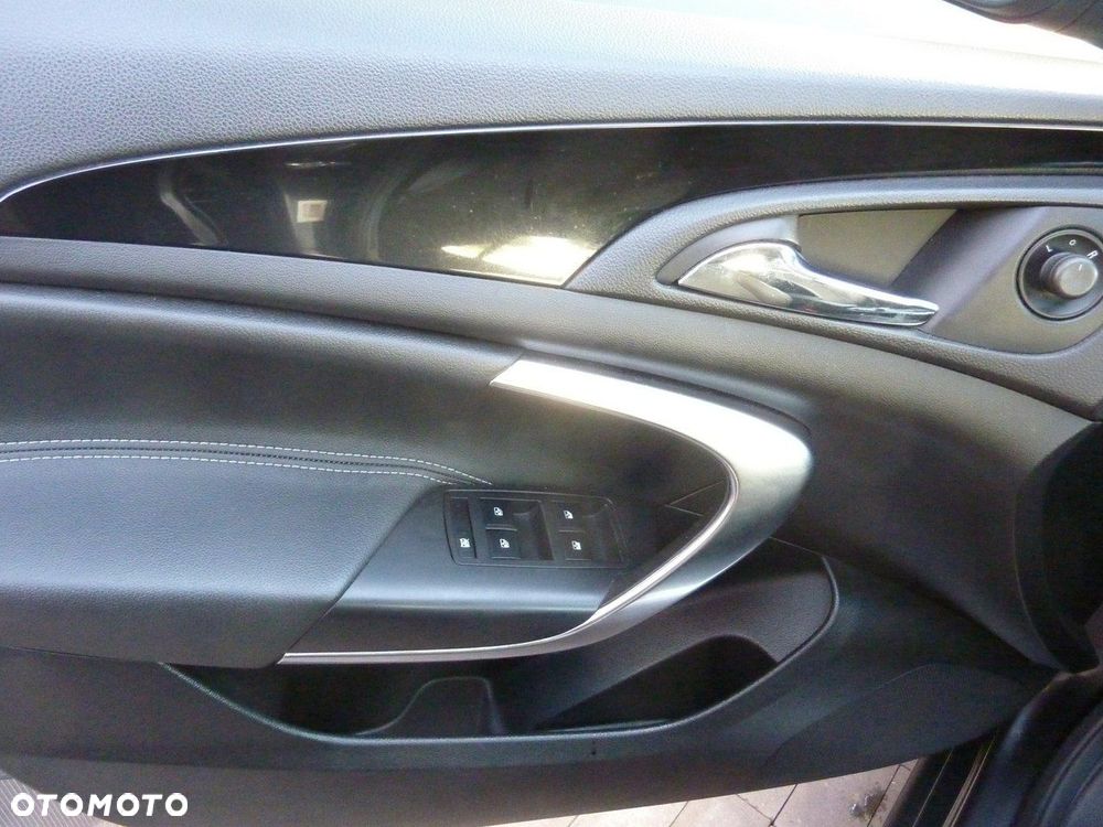 Opel Insignia - 34