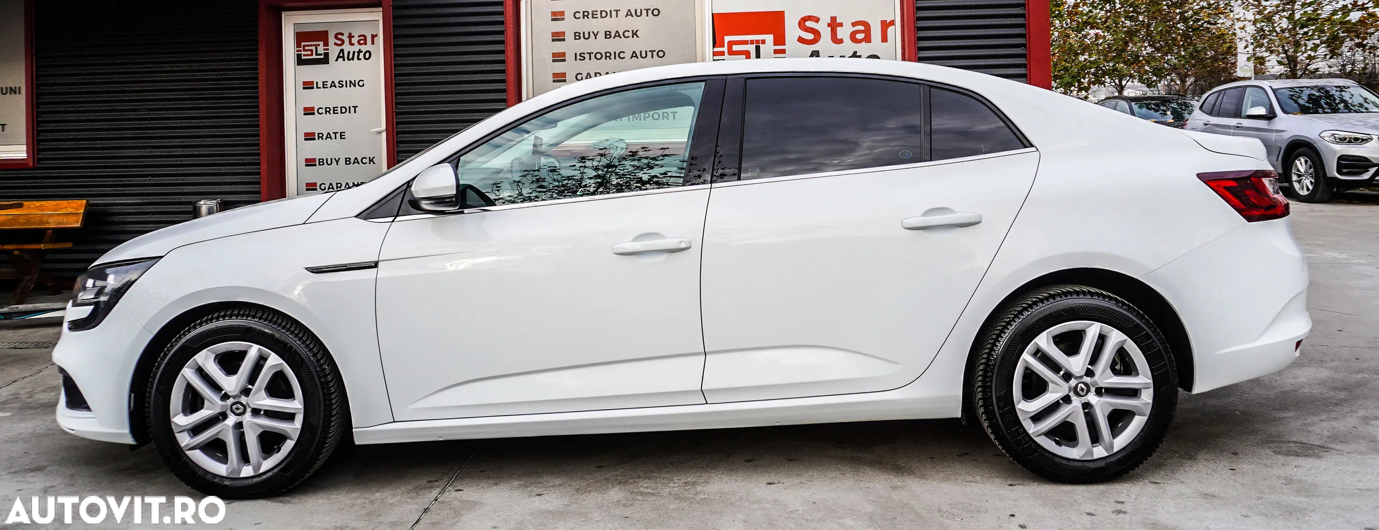 Renault Megane TCe 140 EDC GPF Intens - 10