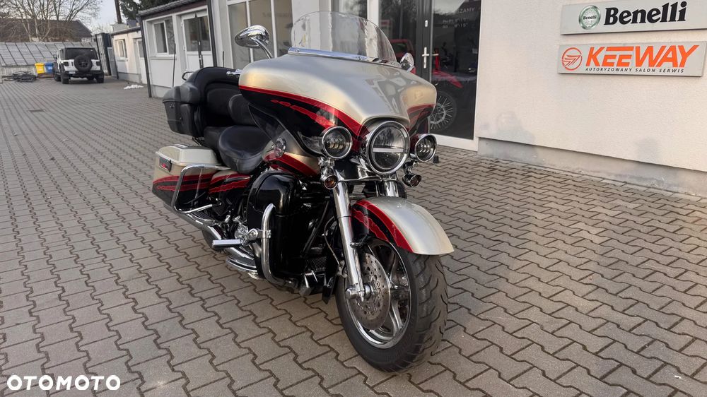 Harley-Davidson FLHS Electra Glide - 2