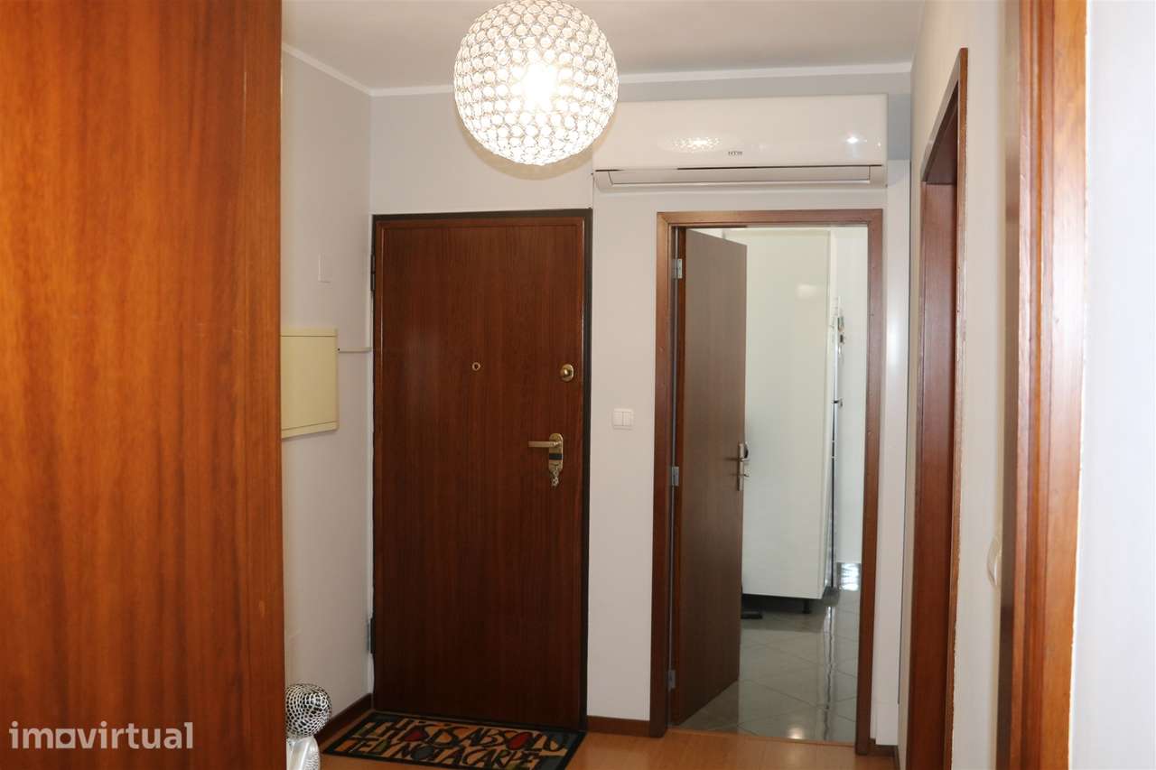Apartamento T2 Venda em Lustosa e Barrosas (Santo Estêvão),Lousada - Grande imagem: 4/23
