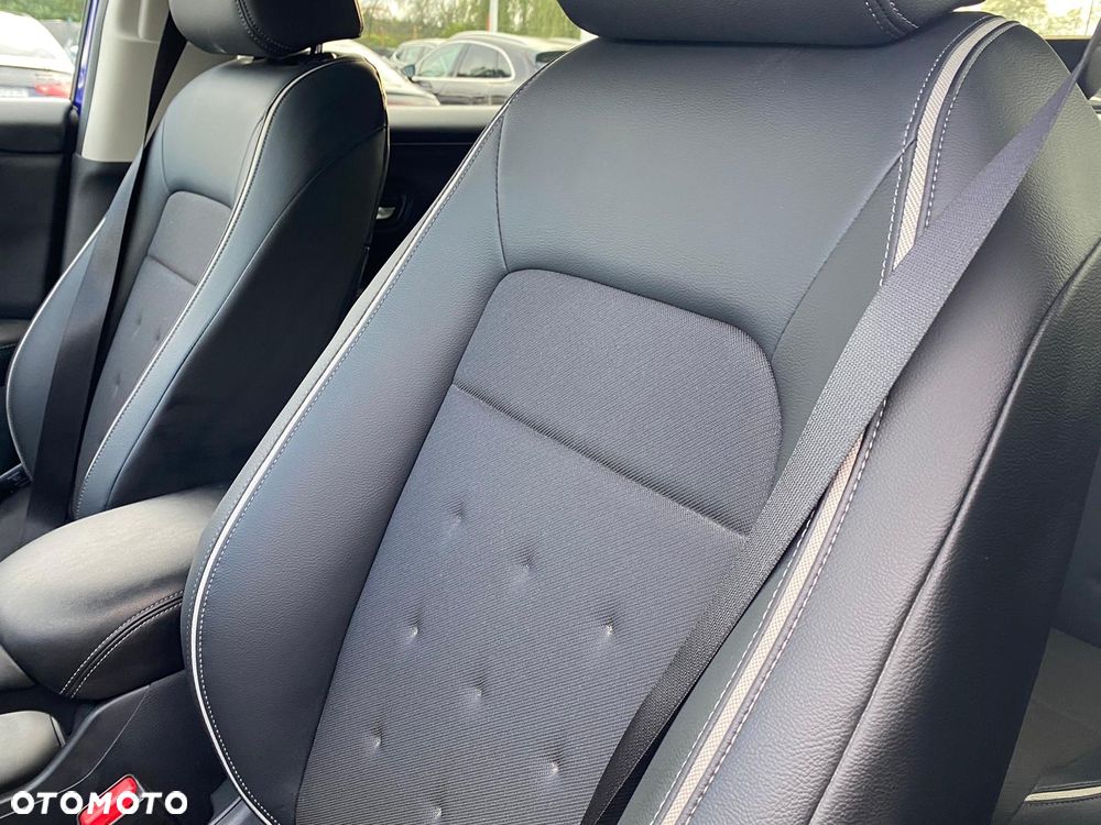 Honda ZR-V 2.0 i-MMD HEV Sport BSI/CTM 2WD CVT - 13