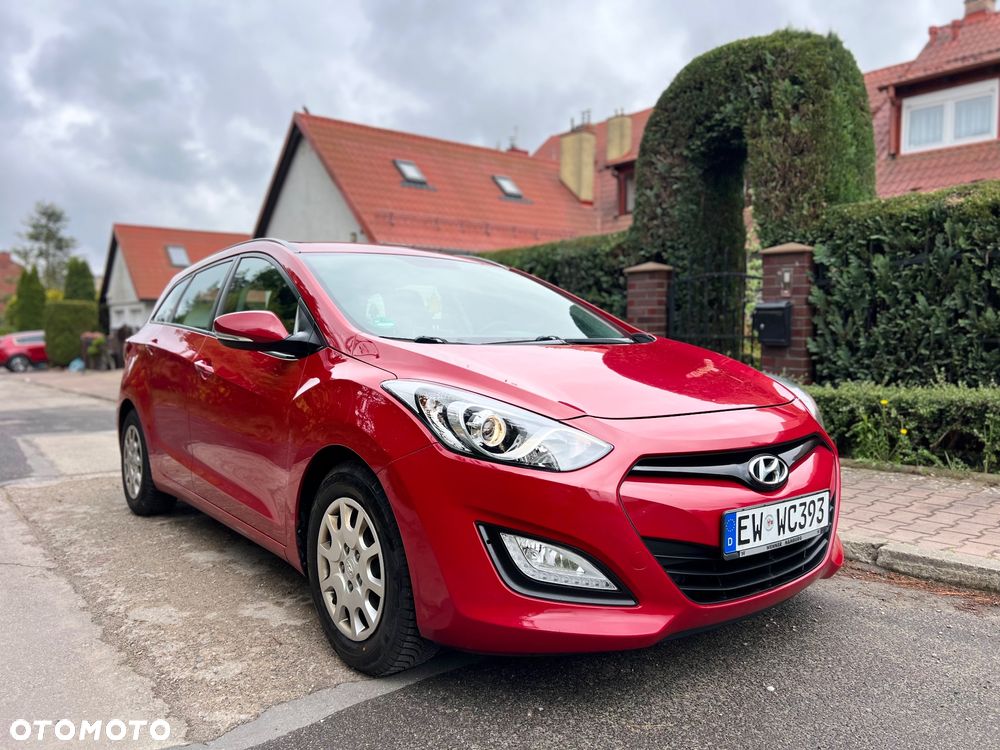 Hyundai i30 i30cw 1.4 Intro Edition - 6