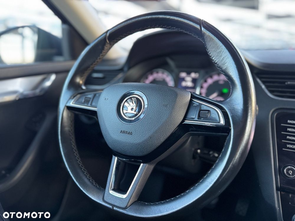 Skoda Octavia 2.0 TDI SCR Ambition DSG - 24