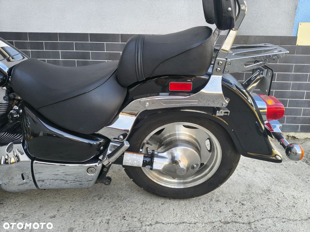 Suzuki Intruder - 5